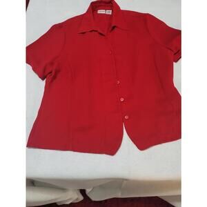 Liz Baker Red Button-Up Blouse Size 18 • Excellent Condition • Classic Fit